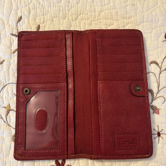 Fossil Red Leather wallet - Picture 1 of 7